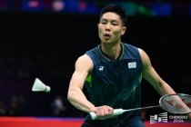 B体育-詹姆斯在2024年个人品牌篮球训练营中分享进攻端经验影响范围